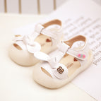 White / 15