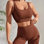 Brown / L